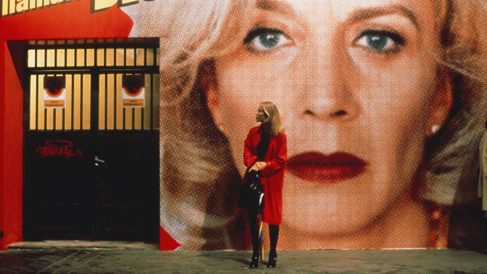 Femininity in "All About My Mother" - by Camille Saunders